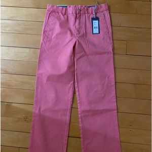 Vineyard Vines Nantucket red flag front khaki pants